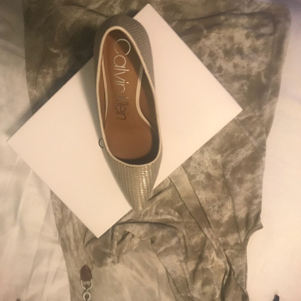 Calvin Klein pumps - Picture 3 of 8